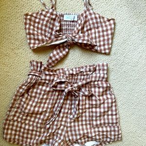 Two piece set shorts and tie top plaid, American threads